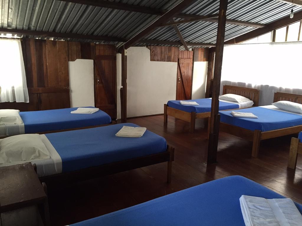 Hostal El Paisano Puerto Misahuallí Szoba fotó