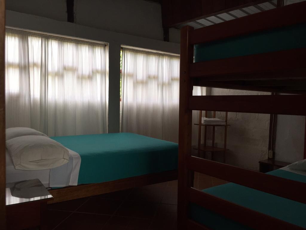 Hostal El Paisano Puerto Misahuallí Szoba fotó