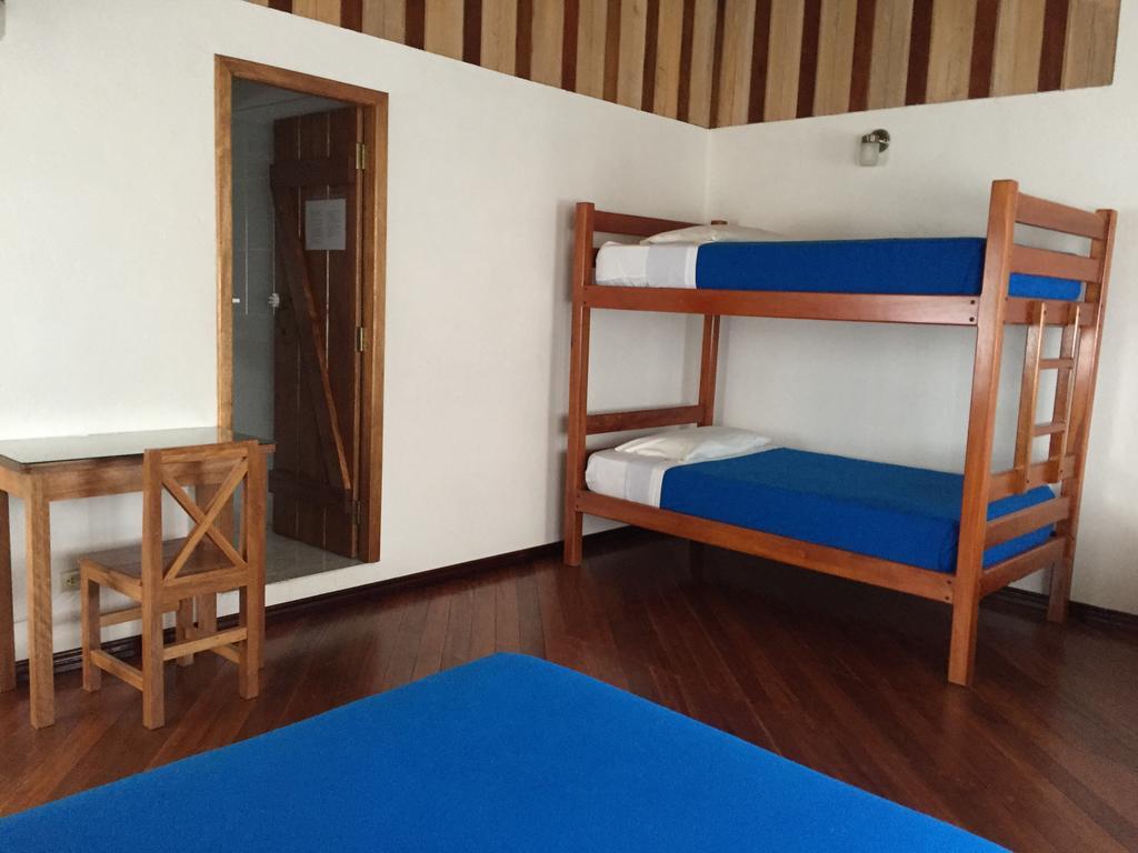 Hostal El Paisano Puerto Misahuallí Szoba fotó