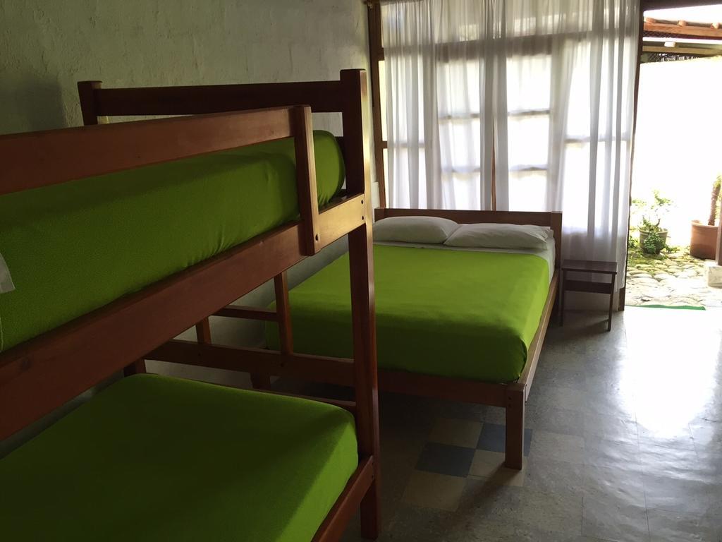 Hostal El Paisano Puerto Misahuallí Szoba fotó