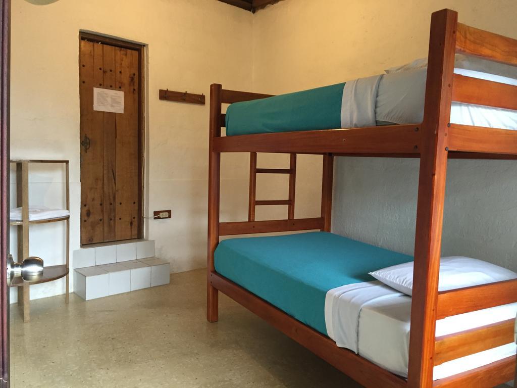 Hostal El Paisano Puerto Misahuallí Szoba fotó